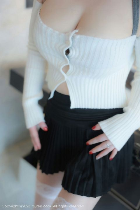 【XiuRen秀人網】20230328Vol6484詩詩kiki【82P】-XIUREN秀人网