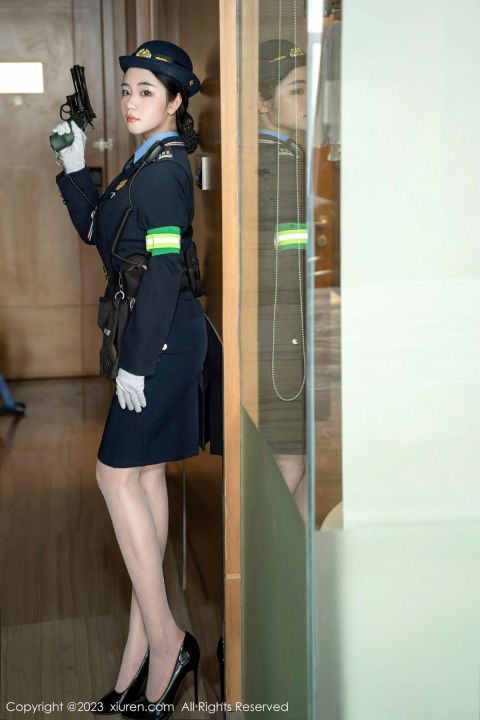 【XiuRen秀人網】20230330Vol6497汐汐愛吃草莓【85P】-XIUREN秀人网