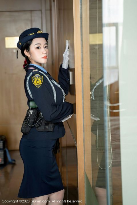 【XiuRen秀人網】20230330Vol6497汐汐愛吃草莓【85P】-XIUREN秀人网