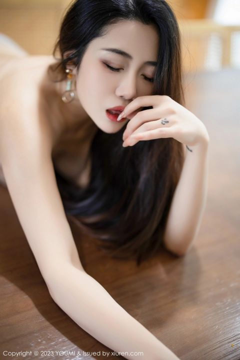 【YOUMI尤蜜荟】20230329Vol920嚴利娅Yuliya【56P】-XIUREN秀人网