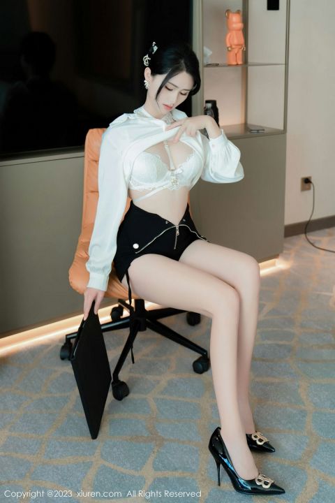 【XiuRen秀人網】20230404Vol6520艾希兒【76P】-XIUREN秀人网