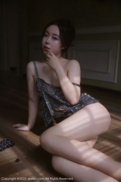 【XiuRen秀人網】20230420Vol6601露露luncy【80P】-XIUREN秀人网