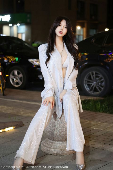 【XiuRen秀人網】20230420Vol6605玉兔miki【82P】-XIUREN秀人网