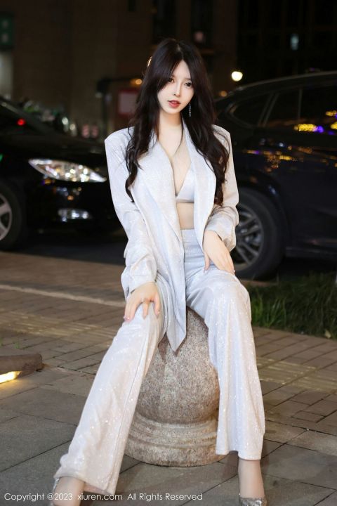 【XiuRen秀人網】20230420Vol6605玉兔miki【82P】-XIUREN秀人网