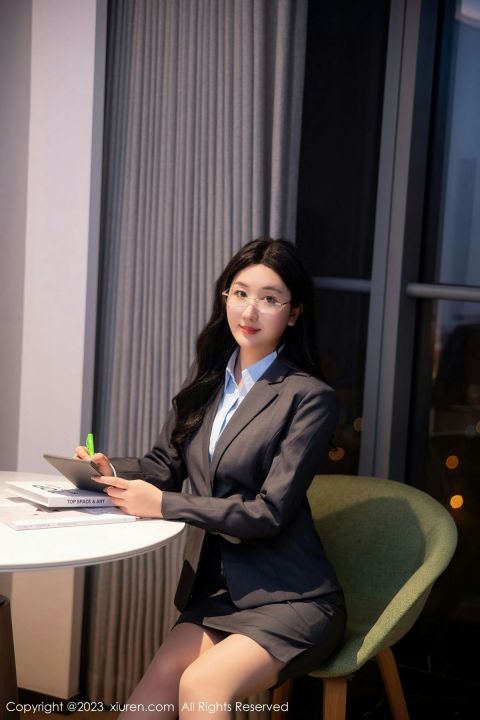 【XiuRen秀人網】20230420Vol6607江真真【86P】-XIUREN秀人网