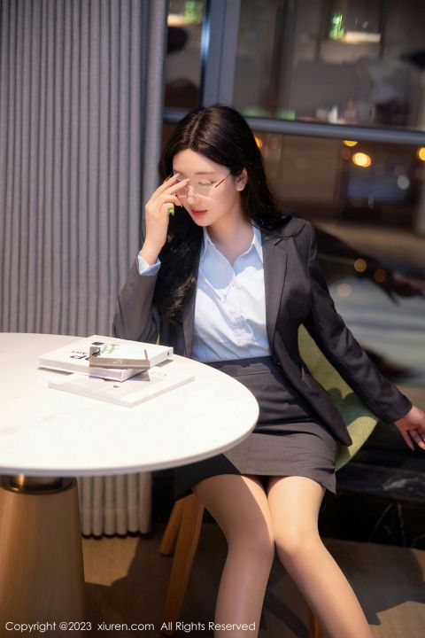 【XiuRen秀人網】20230420Vol6607江真真【86P】-XIUREN秀人网