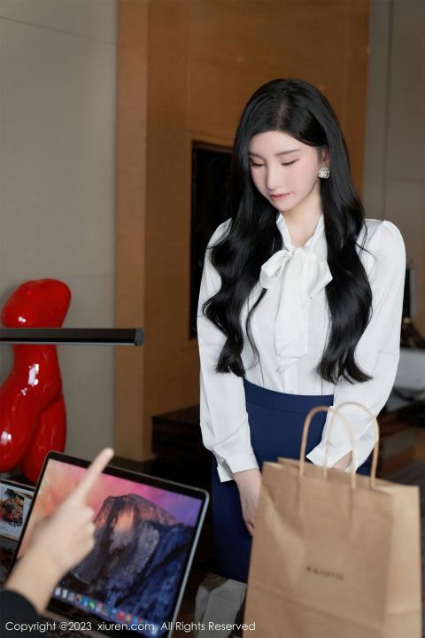 【XiuRen秀人網】20230421Vol6614周于希Sally【82P】-XIUREN秀人网