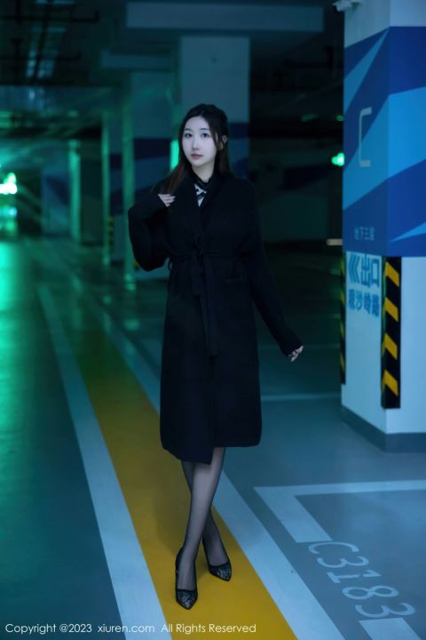 【XiuRen秀人網】20230427Vol6650江真真【88P】-XIUREN秀人网