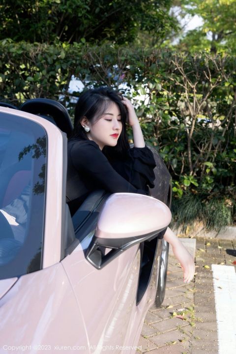 【XiuRen秀人網】20230505Vol6676詩詩kiki【82P】-XIUREN秀人网