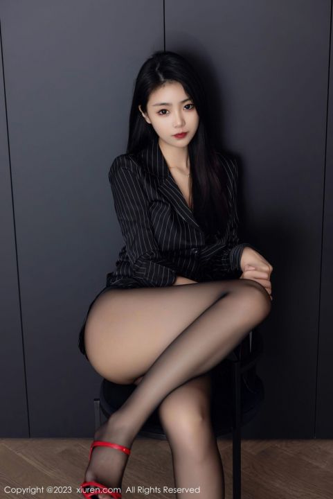 【XiuRen秀人網】20230505Vol6677可樂Vicky【77P】-XIUREN秀人网