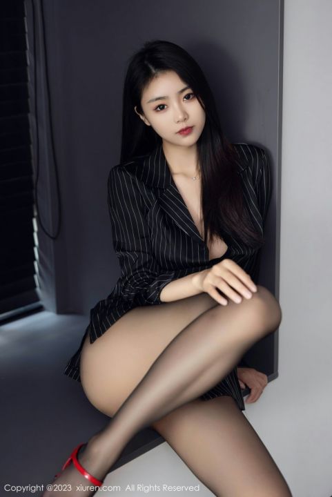 【XiuRen秀人網】20230505Vol6677可樂Vicky【77P】-XIUREN秀人网