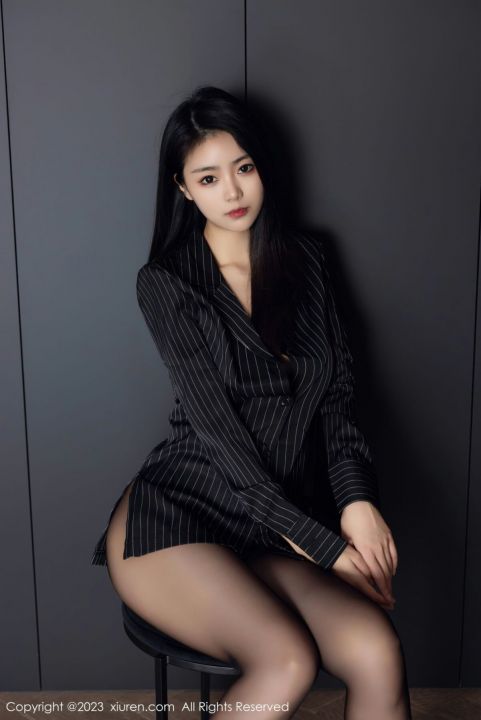 【XiuRen秀人網】20230505Vol6677可樂Vicky【77P】-XIUREN秀人网