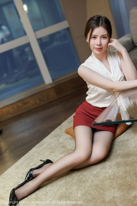 【XiuRen秀人網】20230512Vol6727吳雪瑤【56P】-XIUREN秀人网