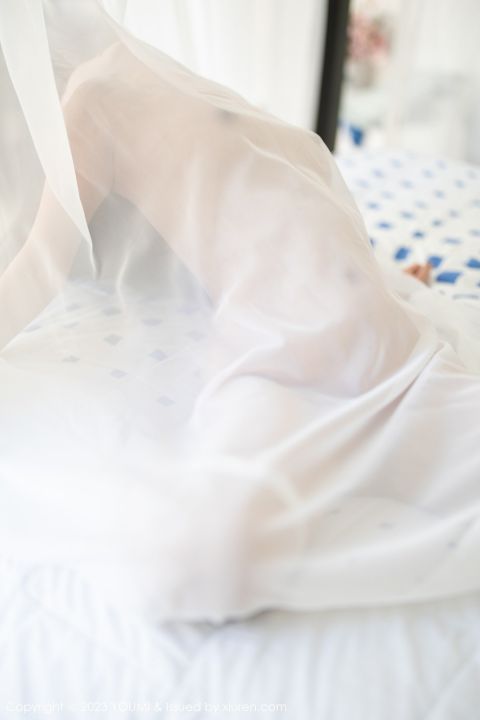 【YOUMI尤蜜荟】20230518Vol939laura阿姣【82P】-XIUREN秀人网