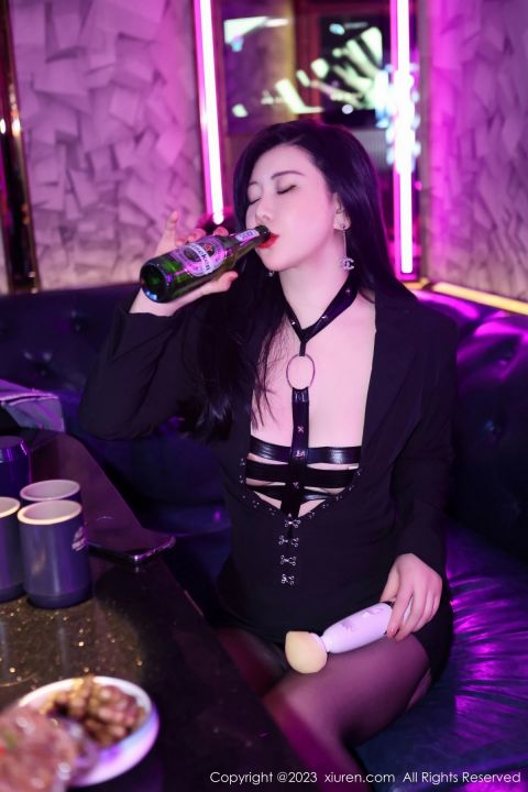 【XiuRen秀人網】20230519Vol6766王婉悠Queen【82P】-XIUREN秀人网