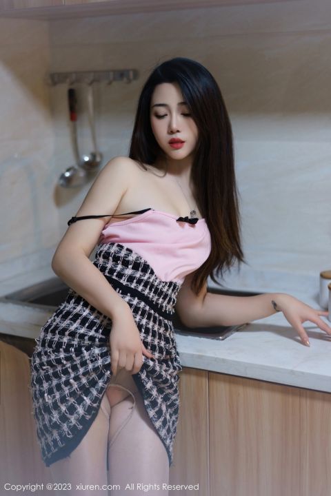 【XiuRen秀人網】20230525Vol6799嚴利娅Yuliya【67P】-XIUREN秀人网