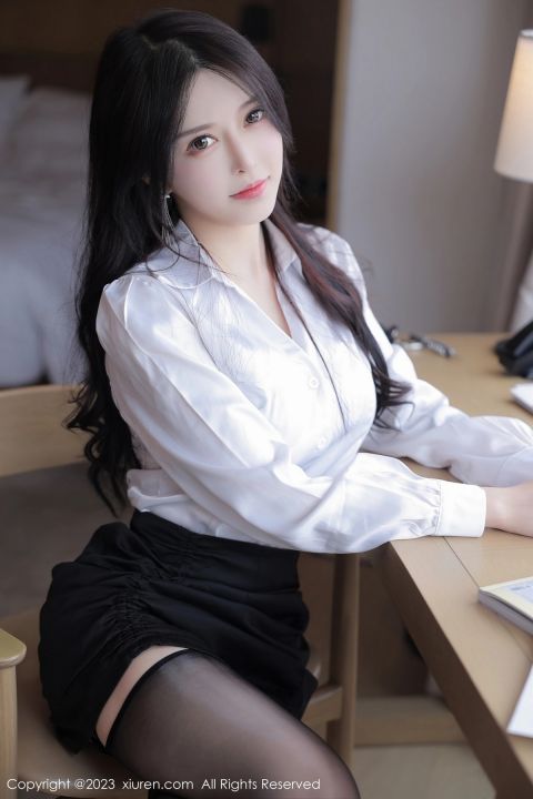 【XiuRen秀人網】20230530Vol6824玉兔miki【90P】-XIUREN秀人网