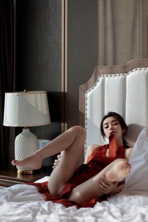 【XiuRen秀人網】20230606Vol6861蘇曼兮【74P】-XIUREN秀人网