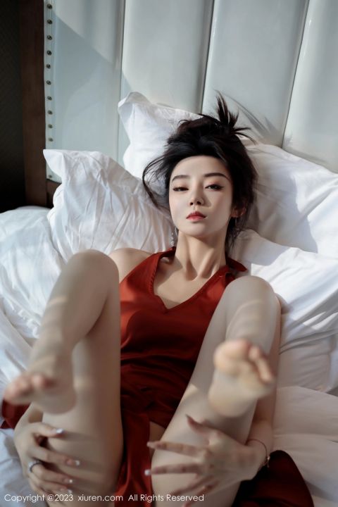 【XiuRen秀人網】20230606Vol6861蘇曼兮【74P】-XIUREN秀人网