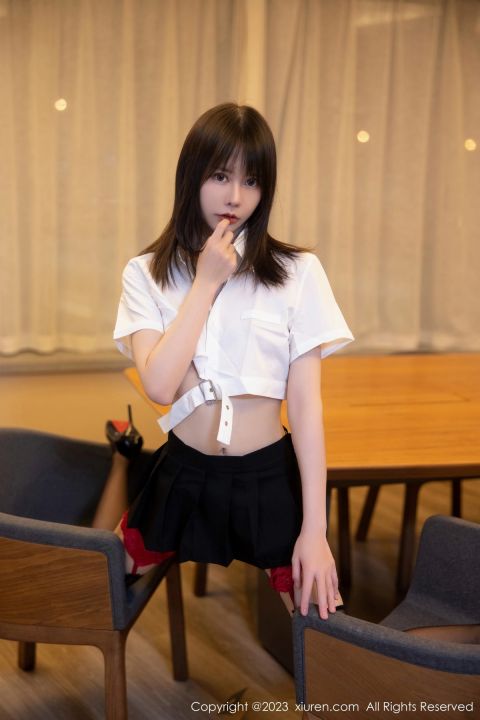 【XiuRen秀人網】20230606Vol6862甜佳佳【80P】-XIUREN秀人网