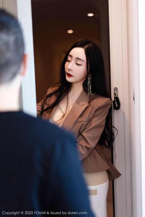 【YOUMI尤蜜荟】20230612Vol950允爾【73P】-XIUREN秀人网