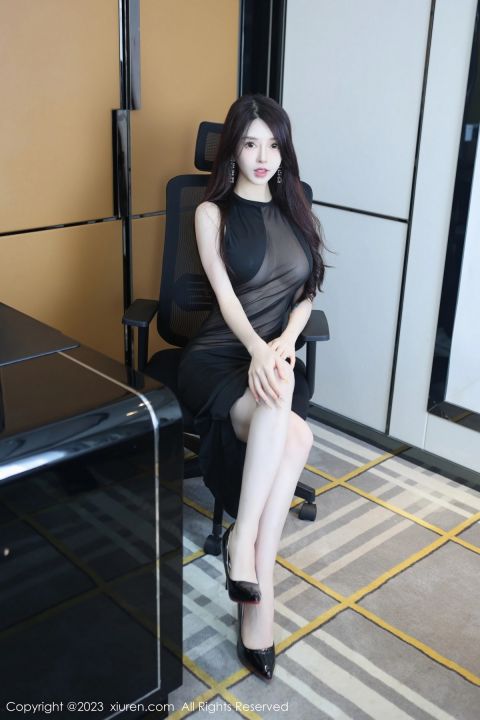 【XiuRen秀人網】20230619Vol6937玉兔miki【81P】-XIUREN秀人网