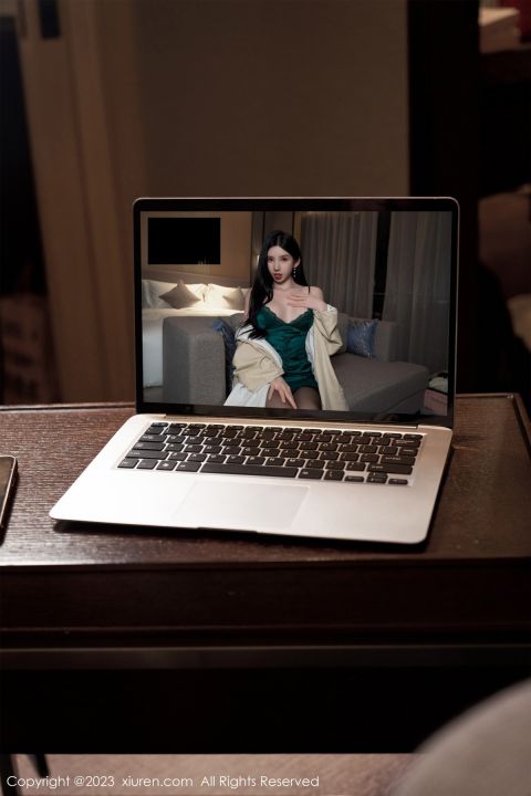 【XiuRen秀人網】20230630Vol7009周于希Sally【102P】-XIUREN秀人网