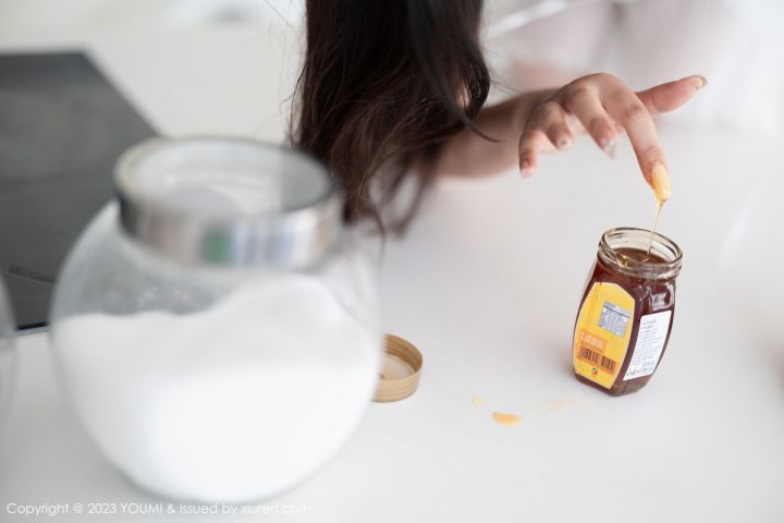 【YOUMI尤蜜荟】20230704Vol959laura阿姣【85P】-XIUREN秀人网