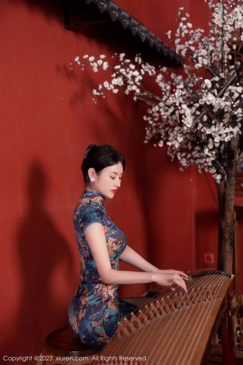 【XiuRen秀人網】20230710Vol7051詩詩kiki【82P】-XIUREN秀人网