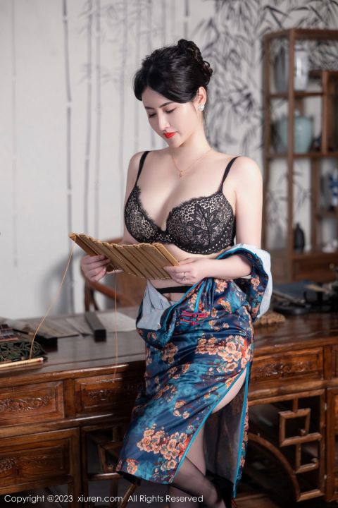 【XiuRen秀人網】20230710Vol7051詩詩kiki【82P】-XIUREN秀人网