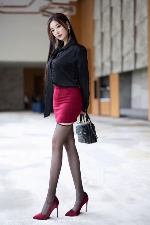 【XiuRen秀人網】20230711Vol7062楊晨晨Yome【81P】-XIUREN秀人网