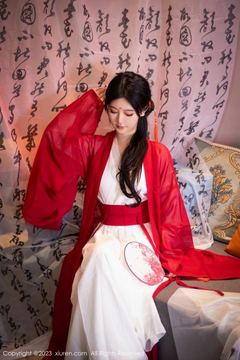 【XiuRen秀人網】20230804Vol7192怮怮【92P】-XIUREN秀人网