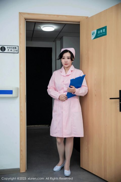 【XiuRen秀人網】20230808Vol7199王婉悠Queen【81P】-XIUREN秀人网