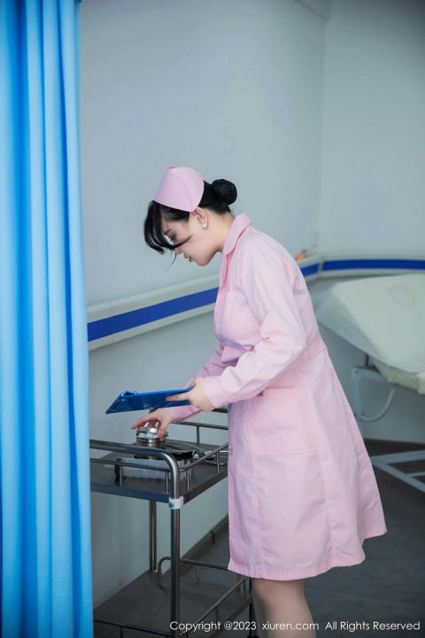 【XiuRen秀人網】20230808Vol7199王婉悠Queen【81P】-XIUREN秀人网