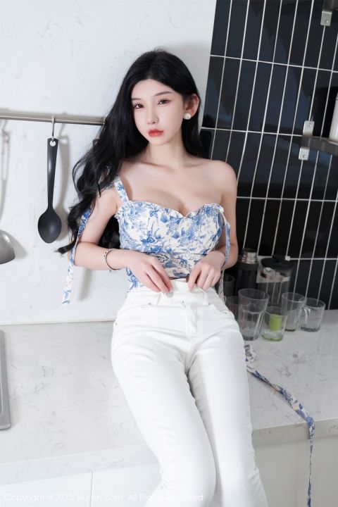 【XiuRen秀人網】20230811Vol7225周于希Sally【102P】-XIUREN秀人网