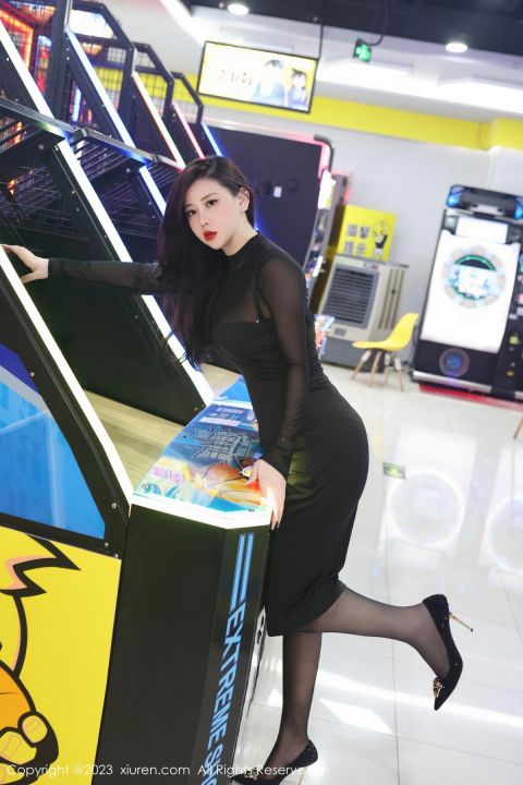 【XiuRen秀人網】20230814Vol7230王婉悠Queen【71P】-XIUREN秀人网