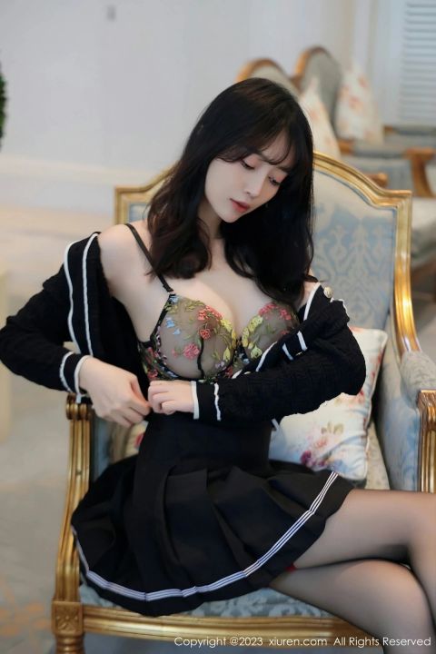 【XiuRen秀人網】20230825Vol7287玥兒玥er【82P】-XIUREN秀人网