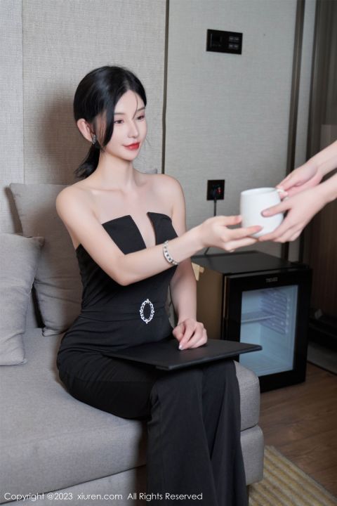 【XiuRen秀人網】20230825Vol7289周于希Sally【100P】-XIUREN秀人网