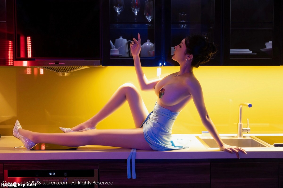 【XiuRen秀人網】20230927Vol7446田冰冰【82P】-XIUREN秀人网