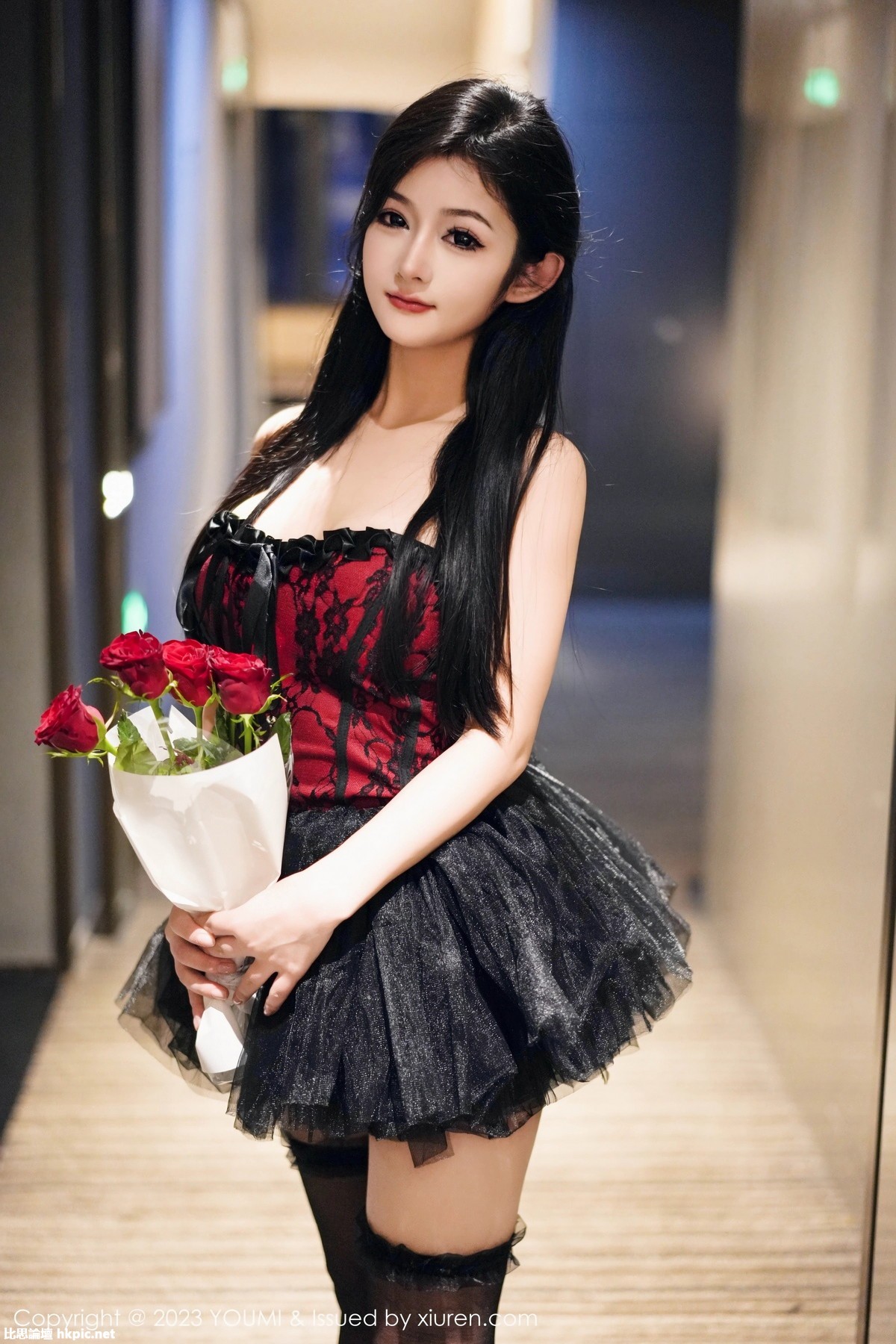 【YOUMI尤蜜荟】20231010Vol991譚小靈【74P】-XIUREN秀人网