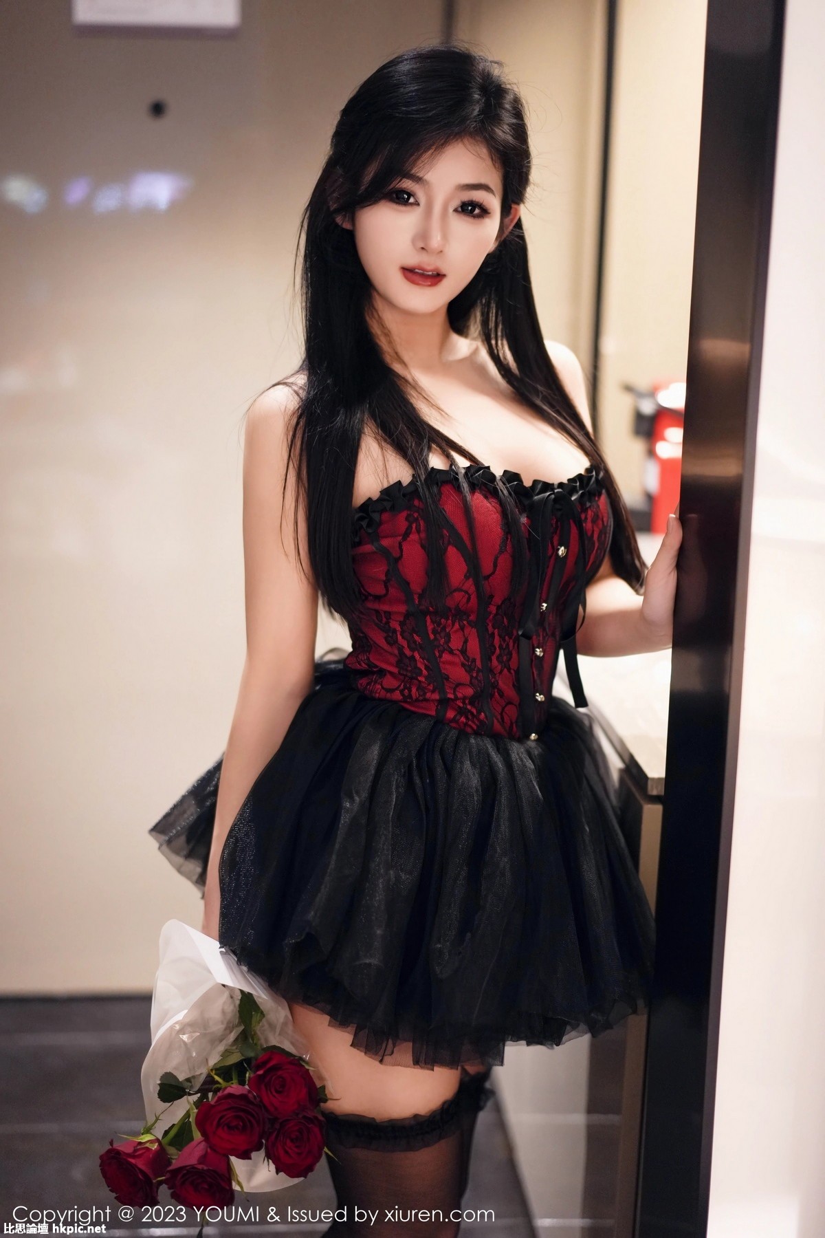 【YOUMI尤蜜荟】20231010Vol991譚小靈【74P】-XIUREN秀人网