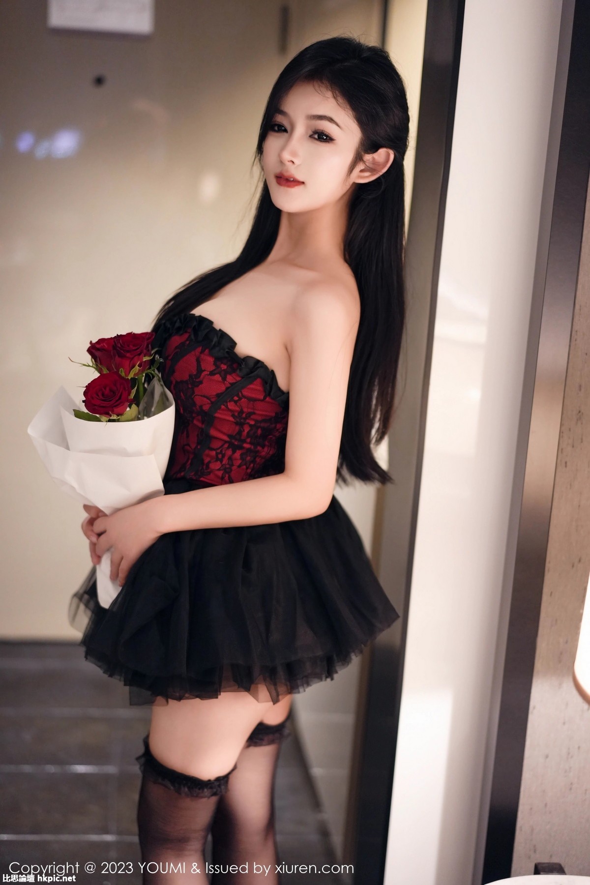 【YOUMI尤蜜荟】20231010Vol991譚小靈【74P】-XIUREN秀人网