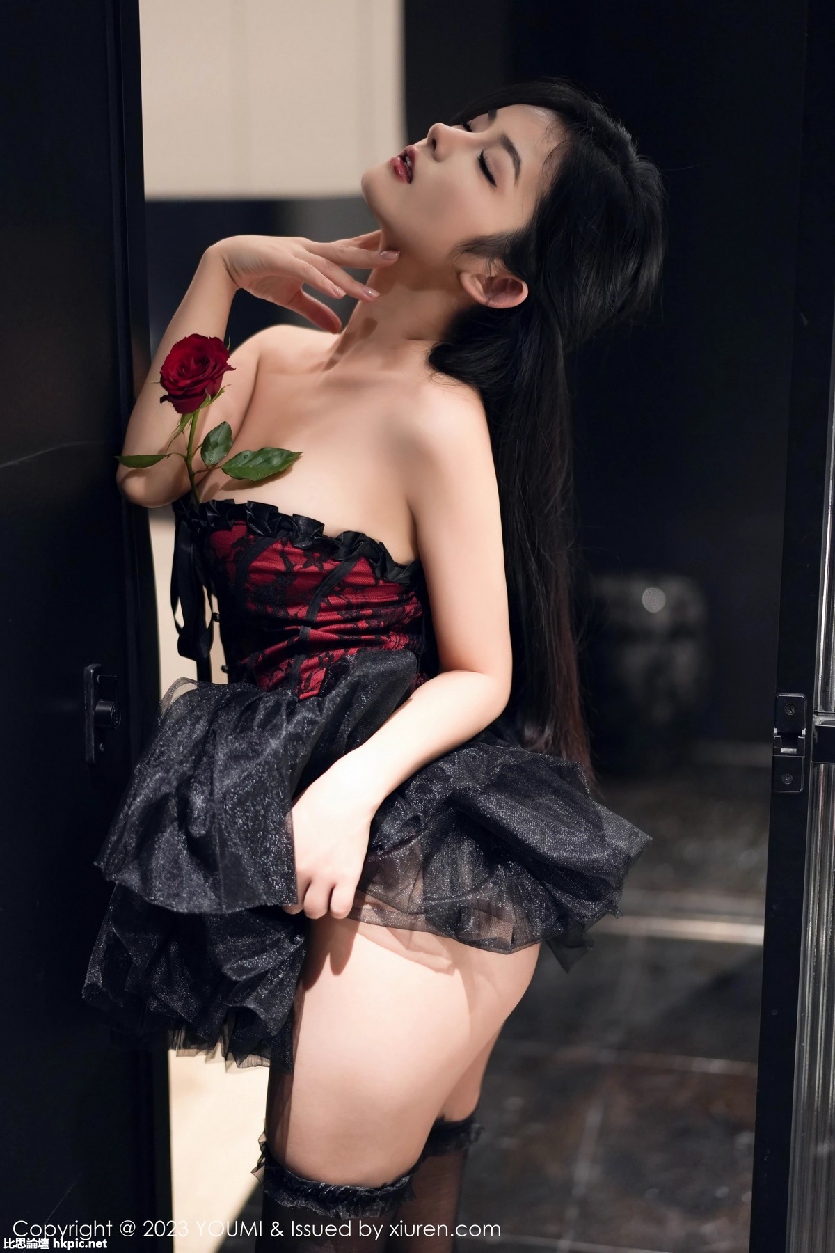 【YOUMI尤蜜荟】20231010Vol991譚小靈【74P】-XIUREN秀人网