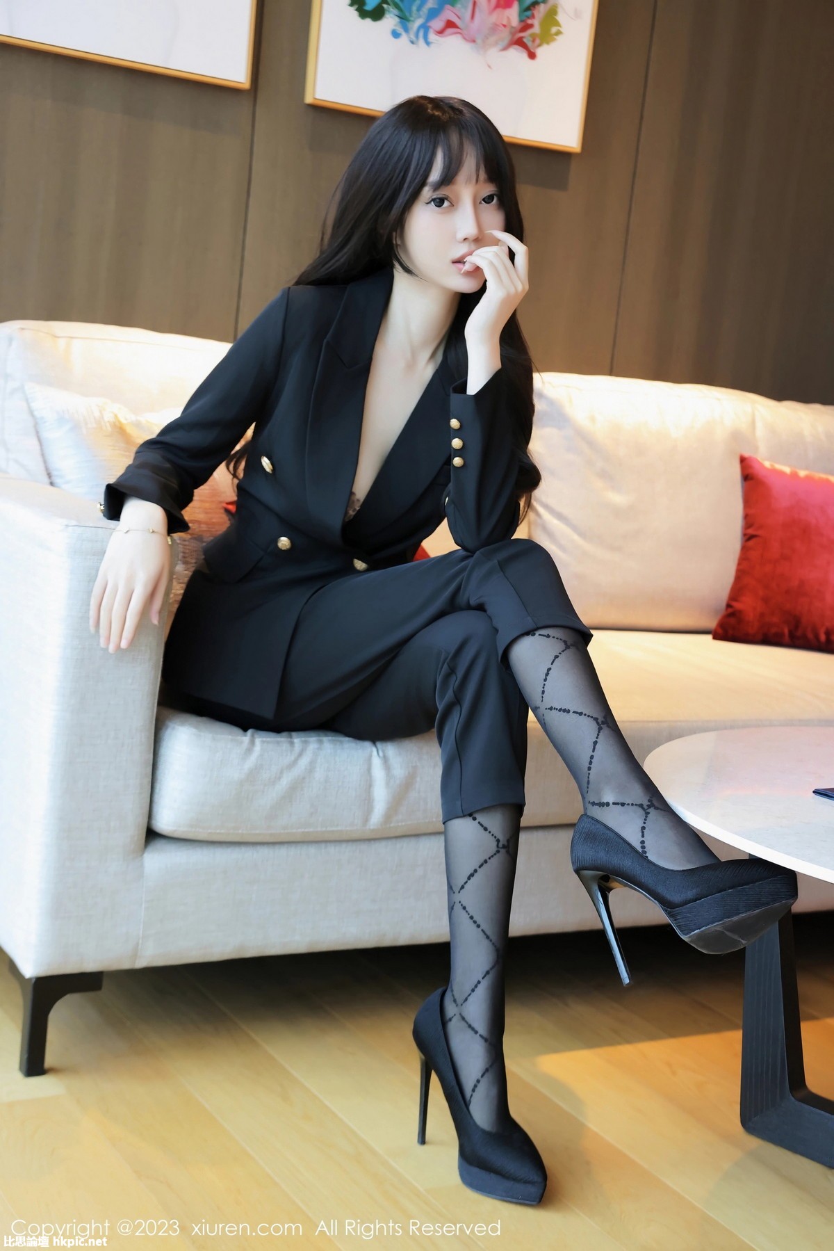 【XiuRen秀人網】20231013Vol7502玥兒玥er【78P】-XIUREN秀人网