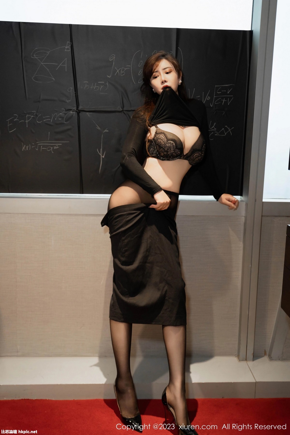 【XiuRen秀人網】20231016Vol7513王婉悠Queen【60P】-XIUREN秀人网