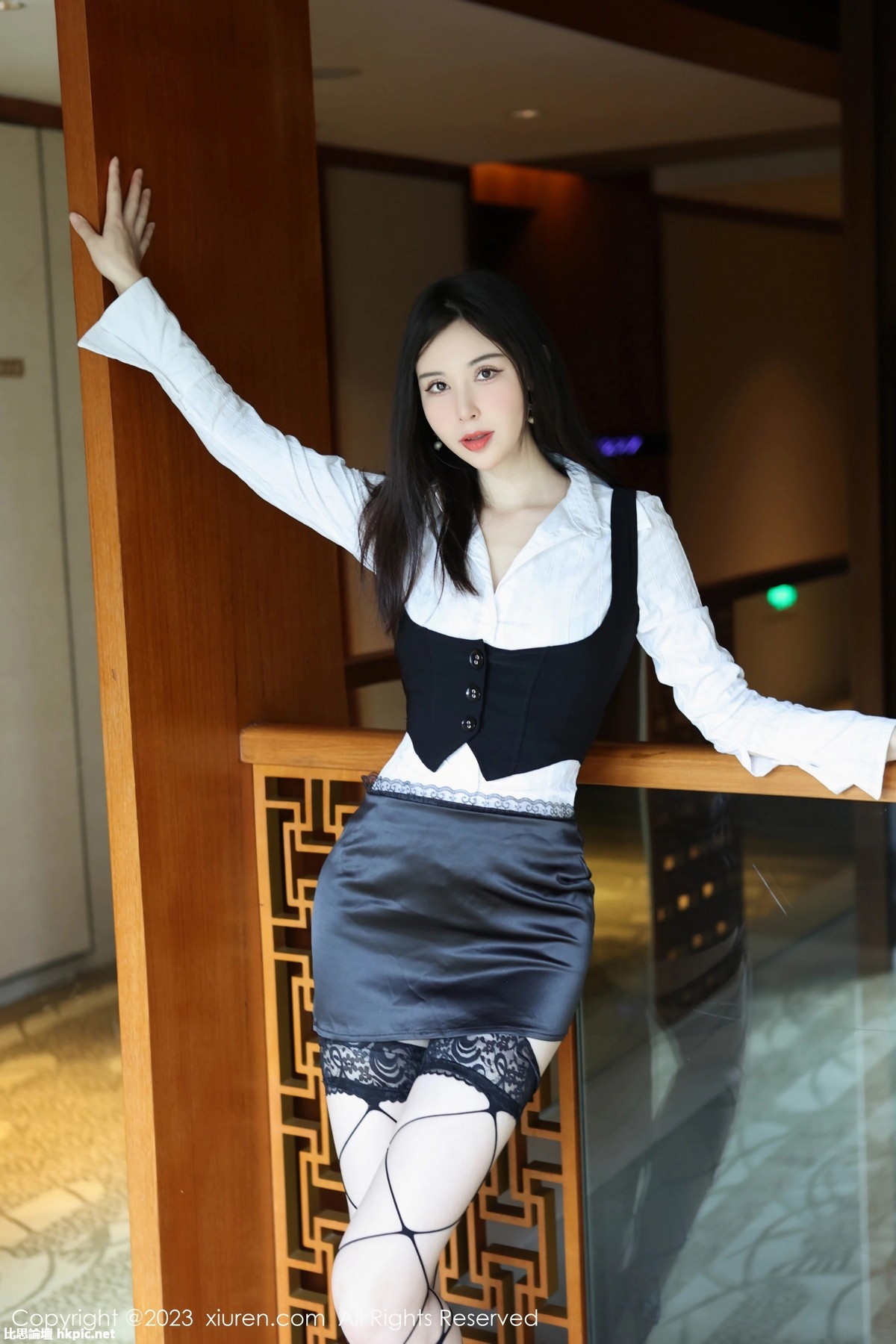 【XiuRen秀人網】20231018Vol7525曼柔【78P】-XIUREN秀人网
