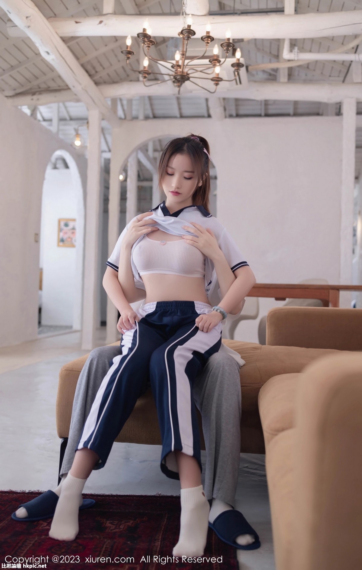 【XiuRen秀人網】20231018Vol7528杏子Yada【89P】-XIUREN秀人网