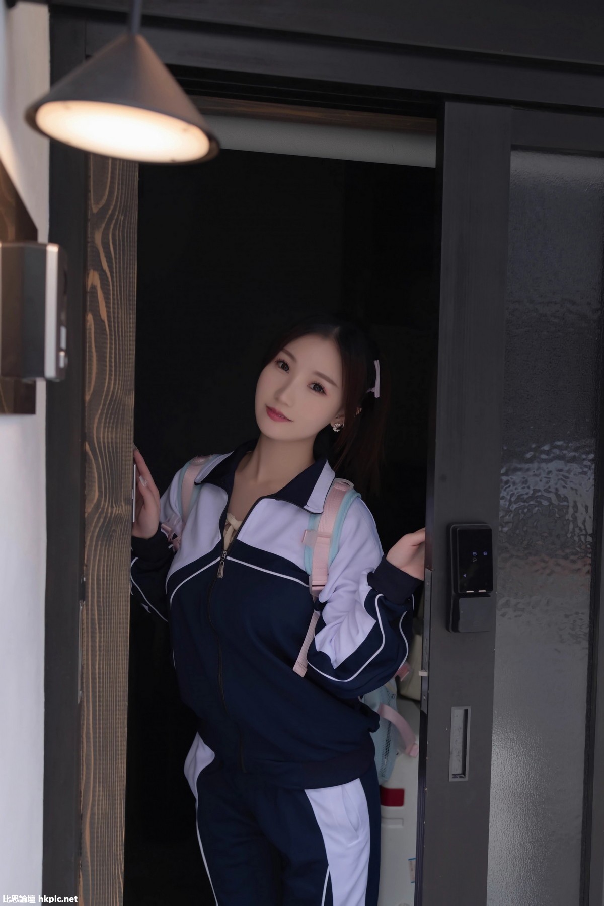 【XiuRen秀人網】20231018Vol7528杏子Yada【89P】-XIUREN秀人网