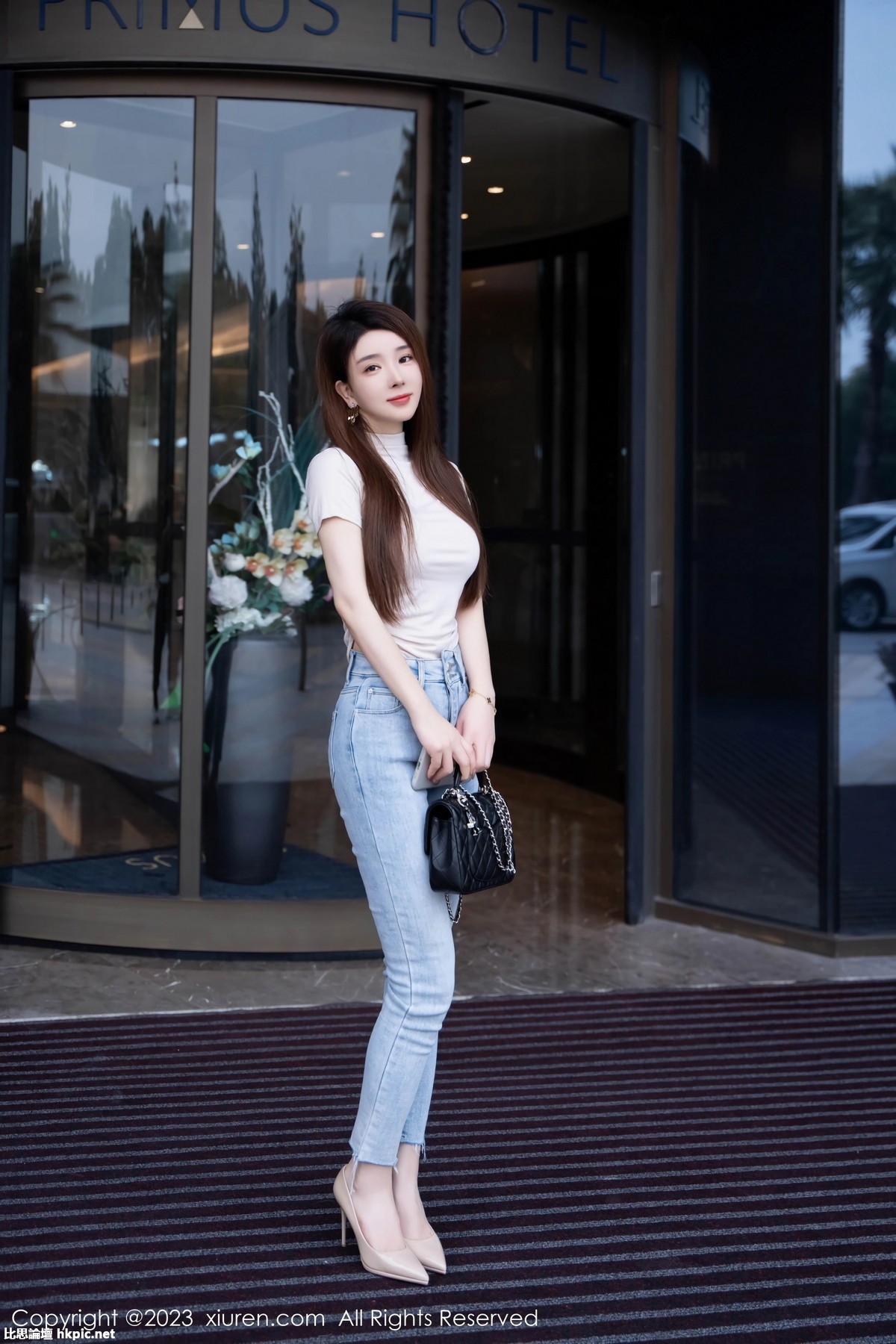 【XiuRen秀人網】20231031Vol7586雨兒baby【71P】-XIUREN秀人网