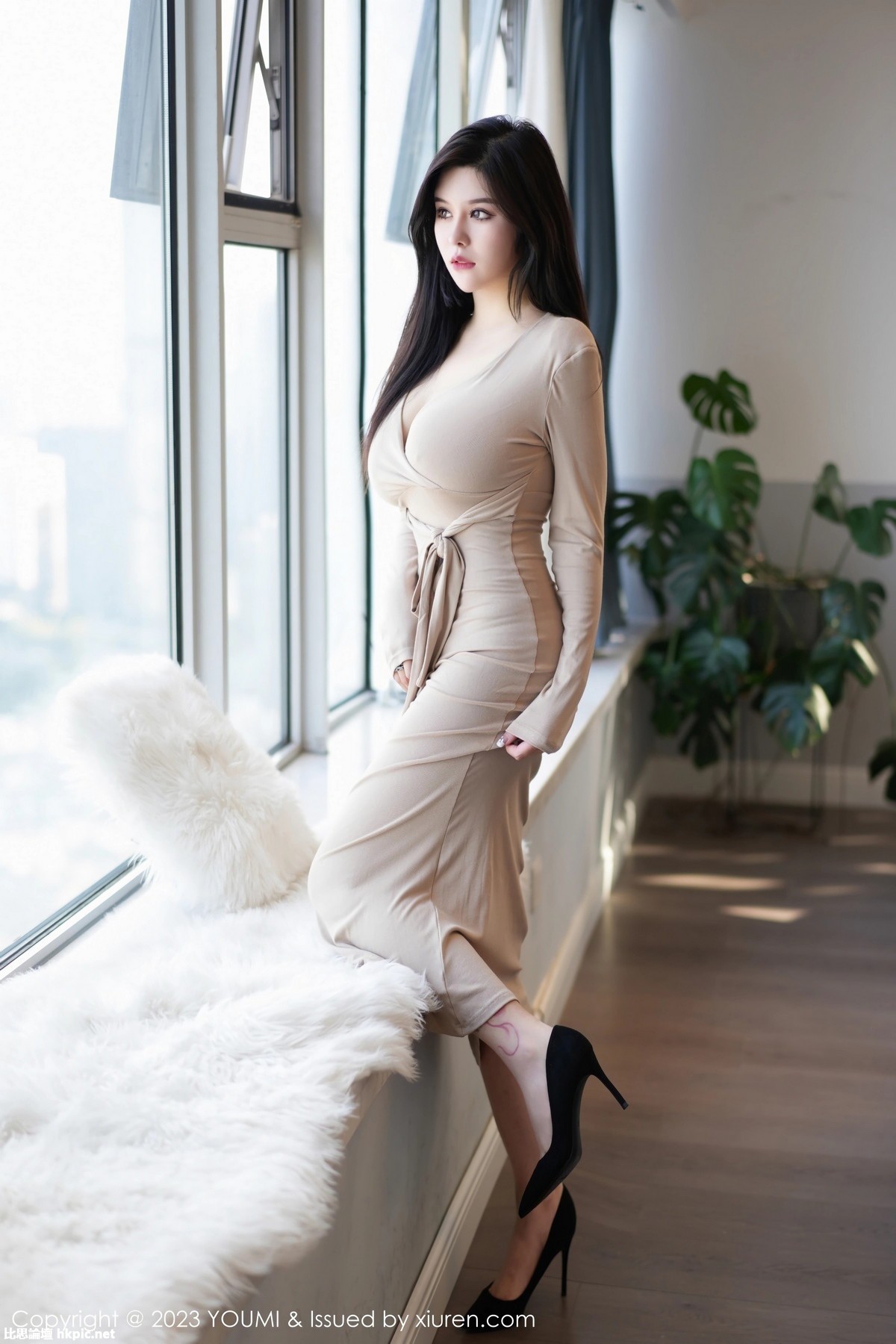 【YOUMI尤蜜荟】20231107Vol1000周思喬Betty【76P】-XIUREN秀人网